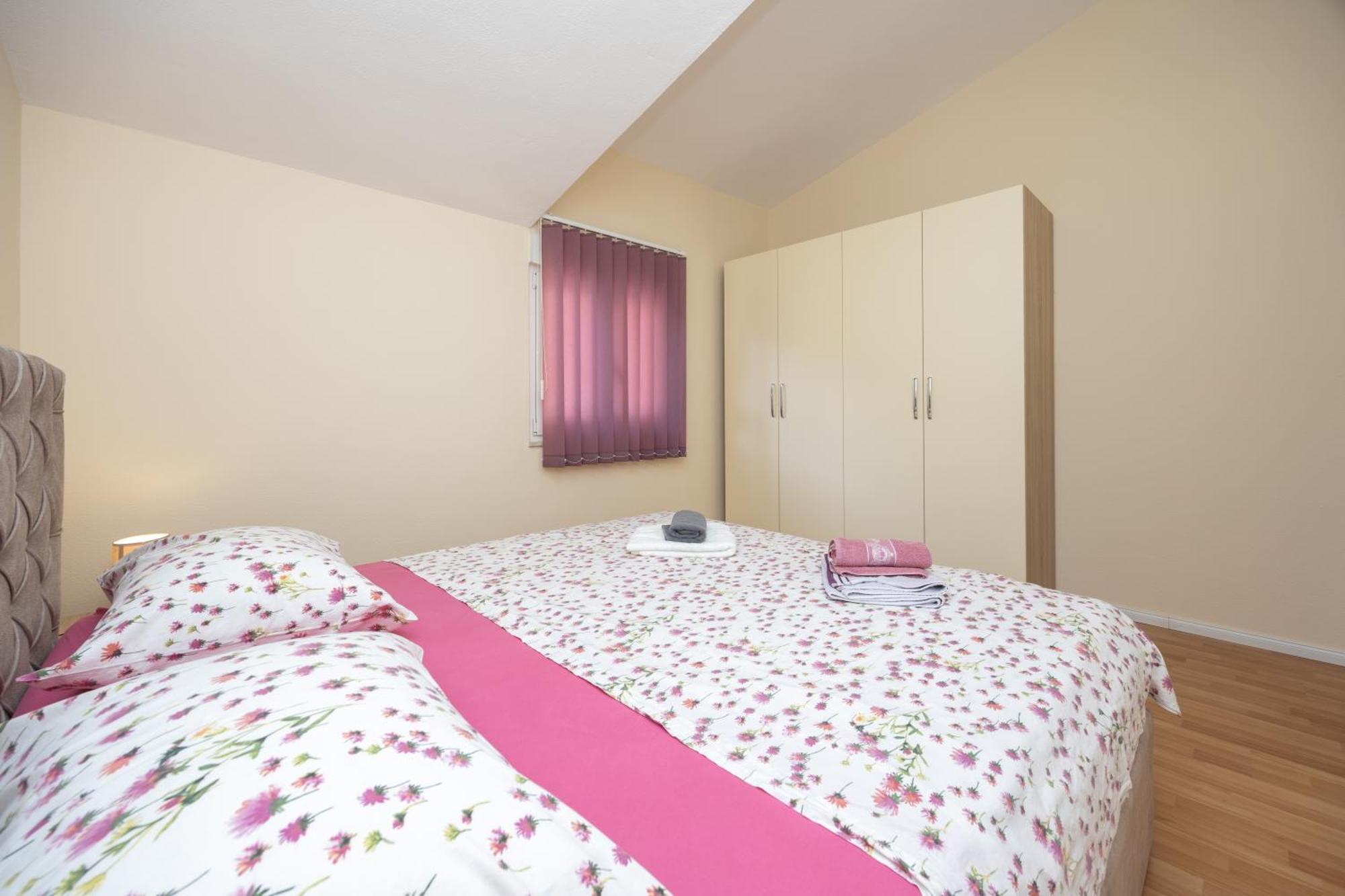 Apartman Markulin Trogir Eksteriør bilde